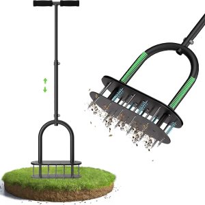 Manual lawn aerator